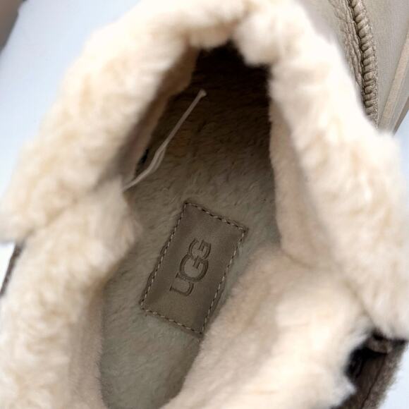 UGG Men’s M City Mini Boots Size 10 Dune Tan Waterproof Leather Winter Shoes - Picture 9 of 12